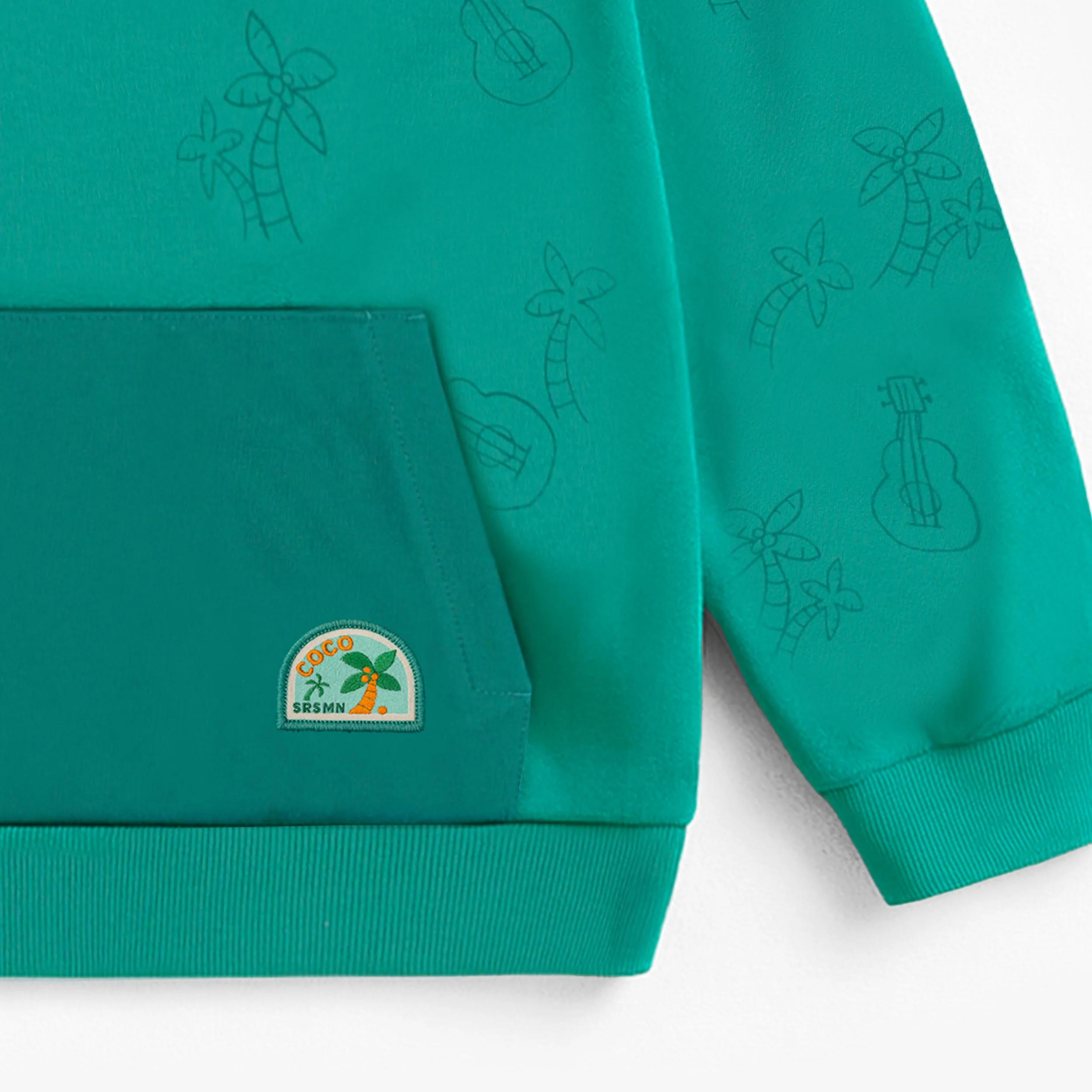 Chandail à capuchon turquoise à motifs de palmiers et guitares, enfant - Image 7