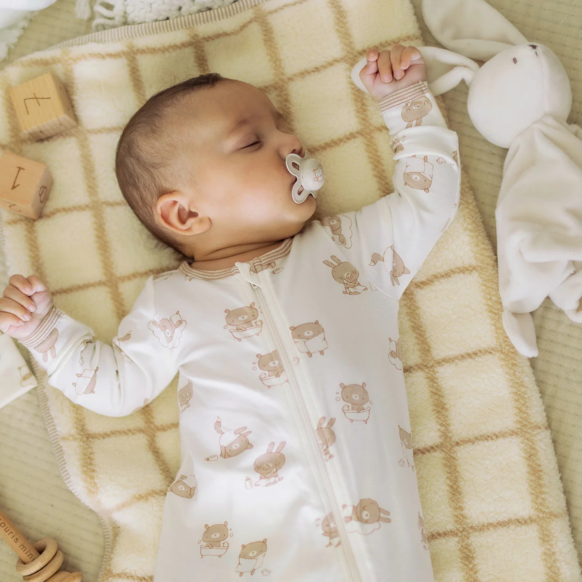 Coffret cadeau crème et beige « Le Signature » (11 pièces), naissance - Image 21