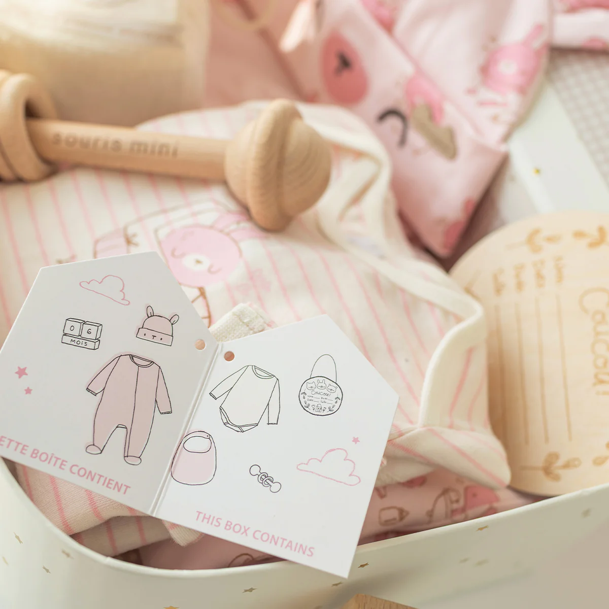 Coffret cadeau rose et crème « Le Classique » (8 pièces), naissance - Image 19